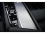 Volvo XC60 2.0 T6 Plug-in hybrid AWD Plus Dark SOH 97% | PANORAMADAK | STUURVERWARMING | 360 CAMERA | TREKHAAK
