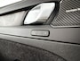 Volvo XC40 Recharge Twin Ultimate 82 kWh | SOH 94 % | Panoramadak | 360° camera | Harman Kardon | Stoel- en Stuurverwarming | Trekhaak