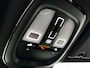 Volvo XC40 Recharge Twin Ultimate 82 kWh | SOH 94 % | Panoramadak | 360° camera | Harman Kardon | Stoel- en Stuurverwarming | Trekhaak