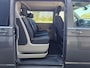 Volkswagen Transporter 2.0 TDI 150PK DSG Dubbele cabine L1H1 Highline | LED | Trekhaak | Cruise | LMV | Camera | PDC |