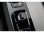 Volvo XC90 T8 Plug-in hybrid Ultra Black Edition | Luchtvering | Trekhaak | Head-Up | 360° Camera | Panoramadak