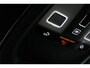 Volvo XC90 T8 Plug-in hybrid Ultra Black Edition | Luchtvering | Trekhaak | Head-Up | 360° Camera | Panoramadak