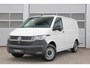 Volkswagen Transporter 2.0 TDI 150pk L1H1 28 | App Connect Navigatie | Trekhaak | Cruise Control | Verwarmbare Voorruit | Parkeersensoren Achter | Airco
