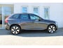 Volvo XC60 2.0 T6 Plug-in hybrid AWD Ultra Dark | Panoramadak | Dodehoek detectie | Trekhaak | 360 graden camera | Stoelverwarming voor- en achterin | Andriod Auto | Apple CarPlay