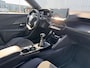 Peugeot 2008 1.2 PureTech 130PK GT Pack | Panoramadak | Alcantara Interieur | Camera | Navigatie | Adaptive Cruise Control | Stoelverwarming | Apple Carplay | | Airco (automatisch) | DAB ontvanger | Dakrails