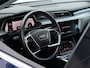 Audi E-tron 55 quattro S edition 95 kWh | SOH 95,8% | Panoramadak | Trekhaak | Matrix-LED | Head-up | Achteruitrijcamera |