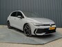 Volkswagen Golf 1.5 eTSI R-Line Edition | Panodak | IQ Light | Trekhaak wegkl. | Harman/Kardon | Head Up | Prijs Rijklaar!!