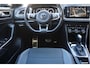 Volkswagen T-Roc 1.5 TSI Sport Business R | 3x R-LINE | Panorama | Adaptive | IQ Drive | 19inch | Auto Hold | Sportinterieur |