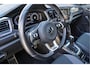 Volkswagen T-Roc 1.5 TSI Sport Business R | 3x R-LINE | Panorama | Adaptive | IQ Drive | 19inch | Auto Hold | Sportinterieur |