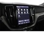 Volvo XC60 T6 Plug-in hybrid Plus Black Edition | Panoramadak | ACC | Trekhaak | 21 Inch | Stoel+Stuurverwarming | harman/kardon