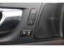Volvo XC60 T6 Plug-in hybrid Plus Black Edition | Panoramadak | ACC | Trekhaak | 21 Inch | Stoel+Stuurverwarming | harman/kardon