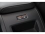 Volvo XC60 T6 Plug-in hybrid Plus Black Edition | Panoramadak | ACC | Trekhaak | 21 Inch | Stoel+Stuurverwarming | harman/kardon