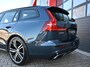 Volvo V60 2.0 T8 Recharge AWD R-Design | Pano | 360 | ACC | Keyless | Memory | H&K | LED | Head-Up | Trekhaak | Leder | Stoelverwarming voor & achter | Stuurwielverwarming | Lane Assist | Ambient | Navi | Carplay/Android | 19'' | Blindspot
