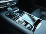Volvo V60 2.0 T8 Recharge AWD R-Design | Pano | 360 | ACC | Keyless | Memory | H&K | LED | Head-Up | Trekhaak | Leder | Stoelverwarming voor & achter | Stuurwielverwarming | Lane Assist | Ambient | Navi | Carplay/Android | 19'' | Blindspot