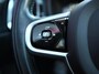 Volvo V60 2.0 T8 Recharge AWD R-Design | Pano | 360 | ACC | Keyless | Memory | H&K | LED | Head-Up | Trekhaak | Leder | Stoelverwarming voor & achter | Stuurwielverwarming | Lane Assist | Ambient | Navi | Carplay/Android | 19'' | Blindspot