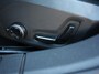 Volvo V60 2.0 T8 Recharge AWD R-Design | Pano | 360 | ACC | Keyless | Memory | H&K | LED | Head-Up | Trekhaak | Leder | Stoelverwarming voor & achter | Stuurwielverwarming | Lane Assist | Ambient | Navi | Carplay/Android | 19'' | Blindspot