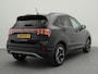 Volkswagen T-Cross R-Line 1.5 TSI 150 PK DSG AUTOMAAT | LED Matrix IQ | Achteruitrijcamera | Trekhaak | Navigatie |