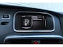 Volvo V40 1.5 T3 Polar+ Sport | Panorama Dak | Standkachel | Achteruitrijcamera | Getint Glas Achter | Navigatiesysteem | Electronic Climate Control | Keyless Entry | Verwarmbare Voorstoelen | Premium High Performance Audio
