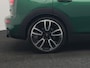 MINI Clubman Mini 2.0 Cooper S John Cooper Works FACELIFT 179pk Dealer O.H | Panodak | Adaptive Cruise | Alcantara JCW Sportstoelen | Head Up | Harman Kardon | 19"L.M | Trekhaak Afn. | Camera | Keyless |