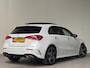 Mercedes-Benz A-klasse 180 AMG l VOL! l PANO l MATRIX l EL-STOEL l SFEER l SOUND l TREKHAAK l CARPLAY l ORG.NL
