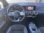 Mercedes-Benz A-klasse 180 AMG l VOL! l PANO l MATRIX l EL-STOEL l SFEER l SOUND l TREKHAAK l CARPLAY l ORG.NL