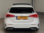 Mercedes-Benz A-klasse 180 AMG l VOL! l PANO l MATRIX l EL-STOEL l SFEER l SOUND l TREKHAAK l CARPLAY l ORG.NL