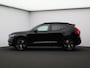Volvo XC40 T5 262PK Recharge R-Design / Panorama Dak / Trekhaak / 360gr Camera / Elekt. Verstelbare Stoelen / Verwarmbare Voorstoelen + Stuurwiel /