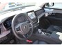 Volvo XC90 T8 Plug-in hybrid AWD Ultra Dark | Panoramadak | Trekhaak | Luchtvering | Head-up display | Premium audio by Bowers&Wilkins | 360 graden camera | Verwarmbare voorstoelen en achterbank | Verwarmbaar stuurwiel | Bowers & Wilkins audio | Apple carplay | Adaptive cruise control | 7-zits |
