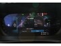 Volvo XC90 T8 Plug-in hybrid AWD Ultra Dark | Panoramadak | Trekhaak | Luchtvering | Head-up display | Premium audio by Bowers&Wilkins | 360 graden camera | Verwarmbare voorstoelen en achterbank | Verwarmbaar stuurwiel | Bowers & Wilkins audio | Apple carplay | Adaptive cruise control | 7-zits |