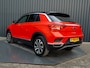 Volkswagen T-Roc 1.5 TSI Active | Stoelverw. | Apple Carplay / Android Auto | Prijs Rijklaar!!
