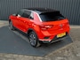 Volkswagen T-Roc 1.5 TSI Active | Stoelverw. | Apple Carplay / Android Auto | Prijs Rijklaar!!