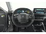 Peugeot e-2008 EV Allure 50 kWh | SOH=96.7 % | 3 Fase Laadfunctie | Camera | Navigatie | Parkeersensoren | Apple Carplay