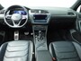 Volkswagen Tiguan 1.4 TSI eHybrid R-Line Business | Trekhaak elek. | Black Style | Pano | Camera | 20"
