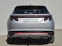 Hyundai Tucson 1.6 T-GDI PHEV N Line 4WD / Dealer onderhouden / Fabrieksgarantie tot 03-2027 / All season banden / Trekhaak afneembaar / Trekgewicht 1350 kg / Stuur- Stoel & Achterbankverwarming / Elektrische achterklep / Rondomzicht camera / Stoelventilatie / Adaptief cruise control /