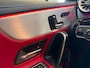 Mercedes-Benz A-klasse 200 Premium AMG PAKKET l SFEERVERL. l PANO l TREKHAAK