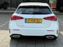 Mercedes-Benz A-klasse A200 Premium AMG PAKKET l SFEERVERL. l PANO l TREKHAAK