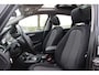 BMW 2-Serie Active Tourer 220i High Executive / Trekhaak / Panoramadak / Navigatie / 18'' / Stoelverwarming / Cruise Control