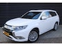 Mitsubishi Outlander 2.4 PHEV Instyle Opendak, Adaptive cruise, Trekhaak