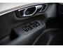 Volvo XC90 2.0 T8 Plug-in hybrid AWD Ultra Black Edition | Executive | 22" | Bowers & Wilkins | Luchtvering | Massage & Ventilatie | Gelamineerd Glas |