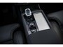 Volvo XC90 2.0 T8 Plug-in hybrid AWD Ultra Black Edition | Executive | 22" | Bowers & Wilkins | Luchtvering | Massage & Ventilatie | Gelamineerd Glas |