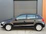 Volkswagen Polo 1.2-12V Comfortline|100% Onderheden|Stoelverwarming|Parkeersensoren|Beeldscherm