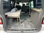 Volkswagen Transporter 2.5 TDI 130pk Camper Nokkenas Defect!! Hefdak Airco Cruise controle Trekhaak 2500kg trekgewicht 2-persoonsbed Euro 4 Voortent Keukenblok Parrot