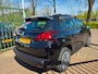 Peugeot 2008 1.2 PureTech Active Zeer netjes 2e eigenaar dealer onderhouden navigatie cruis airco elektrische ramen parkeer sensor