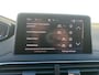 Peugeot 3008 1.2 PureTech Crossway Cruise Control | Clima | Camera | Dodehoek | DAB | D-Riem vervangen | LED | LMV 16" | PDC V&A | Stoelverwarming |