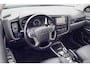 Mitsubishi Outlander 2.0 PHEV instyle / 137dkm NAP / Leder / Trekhaak / Facelift / Navi / Cruise / Climate