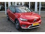 Volvo XC40 Recharge P8 AWD R-Design | Verw. Stoel & Stuurwiel | Schuif/kanteldak | Adapt. Cruise | Warmtepomp | BLIS | Camera |