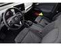 Volkswagen ID.4 Pro Limited Edition Plus 77 kWh 282PK / 210kW, LED Matrix IQ.Light, panoramadak, achteruitrijcamera, voorstoelen verwarmbaar met massagefunctie, dodehoekdetectie (Side Assist), Apple Carlay & Android Auto, draadloos telefoon laden, elektr. uitklapbare trekhaak, kyless Entry & Go, 19'' LMV 'Bergen'