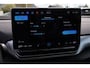 Volkswagen ID.4 Pro Limited Edition Plus 77 kWh 282PK / 210kW, LED Matrix IQ.Light, panoramadak, achteruitrijcamera, voorstoelen verwarmbaar met massagefunctie, dodehoekdetectie (Side Assist), Apple Carlay & Android Auto, draadloos telefoon laden, elektr. uitklapbare trekhaak, kyless Entry & Go, 19'' LMV 'Bergen'