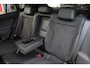 Volkswagen ID.4 Pro Limited Edition Plus 77 kWh 282PK / 210kW, LED Matrix IQ.Light, panoramadak, achteruitrijcamera, voorstoelen verwarmbaar met massagefunctie, dodehoekdetectie (Side Assist), Apple Carlay & Android Auto, draadloos telefoon laden, elektr. uitklapbare trekhaak, kyless Entry & Go, 19'' LMV 'Bergen'