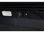 Volkswagen ID.4 Pro Limited Edition Plus 77 kWh 282PK / 210kW, LED Matrix IQ.Light, panoramadak, achteruitrijcamera, voorstoelen verwarmbaar met massagefunctie, dodehoekdetectie (Side Assist), Apple Carlay & Android Auto, draadloos telefoon laden, elektr. uitklapbare trekhaak, kyless Entry & Go, 19'' LMV 'Bergen'